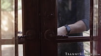 video транс с толстым членом дейзи тейлор трахает возбужденную девушку раком sex