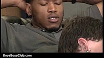 video 筋肉質の黒人ゲイの男の子が白いイケメンのハードコアを屈辱する27 sex