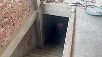 video этот каменщик жестко трахнул меня за то что я шлюха возбужденная и скользкая sex