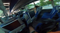video мне становится еще жарче показывая свой член повсюду пока я не взорвусь в автобусе sex