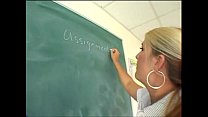 video пухлая учительница трахает ученицу кто она sex