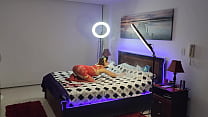 video красотка в красном нижнем белье заставит тебя кончить sex
