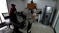 video мой возбужденный босс дает мне дополнительные деньги в обмен на то что я его трахну порно на испанском sex