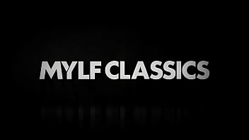 video ガールフレンドのことで落ち込むのはやめて義理の母のアナルを犯してみれば大丈夫 mylf classics sex
