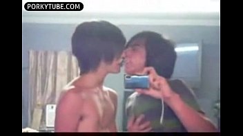 video повесил бойфренд играет со своим большим хуем sex
