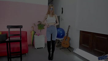 video потрясающий cameltoe идеальная попа великолепная грудь великолепный зазор между бедрами узкие джинсы sex