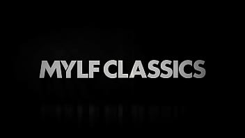 video freeuse milf три великолепные домохозяйки рады угодить своему мужу в любое время и в любом месте sex