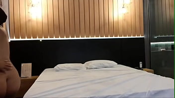 video скачу на члене молодого человека он оставил мою киску полной спермы sex