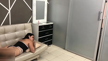 video я просто хочу чтобы меня трахнул большой член моего сводного брата до того как придет мой муж sex