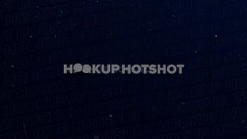 video очаровательная брюнетка наталья никс задирает юбку чтобы заняться сексом в сыром виде sex