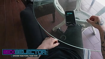 video sex selector логан ксандер случайно пробирается не в тот дом но к своему удивлению обнаруживает что бренди рене sex
