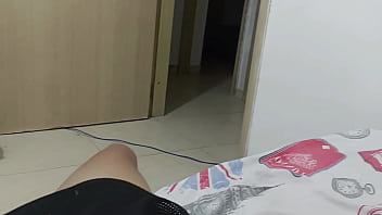 video моя сексуальная сводная сестра приходит ко мне в комнату голой чтобы я мог трахнуть ее в одиночестве sex