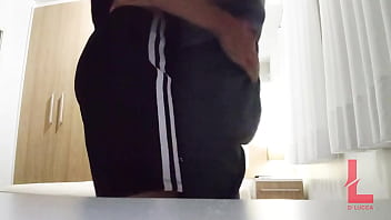 video ебался с маленьким пидарем в квартире завершено на красном sex