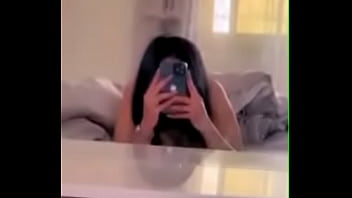 video огромное черное мясо входит в возбужденную маму sex