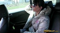 video извращенную телочку kristyna в любительском видео трахнули за бесплатный проезд в такси sex