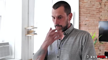 video 3стороннее порно миниатюрная крошка жестко трахается в задницу с двумя членами sex