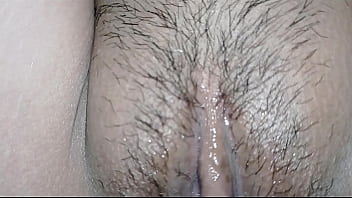video xxx моя маленькая падчерица позволяет себя трогать сзади анально sex