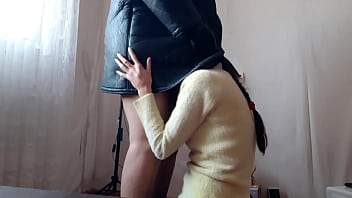 video я трахаю свою падчерицу в рот когда никого нет дома sex