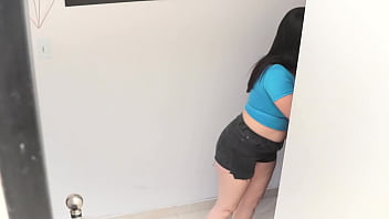 video возбужденная сотрудница трахается со своим боссом в обмен на повышение sex