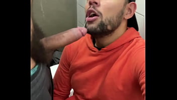 video женатик трахнул меня в ванной шлюха заслужила все не плевая full sheercom sex