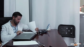video гинеколог уничтожает задницу этой маленькой шлюхи сквирт анальный спермой сара ретали и ник морено sex