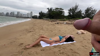 video 差假人 babe can i cum on your tits public cock flashing on the beach sex