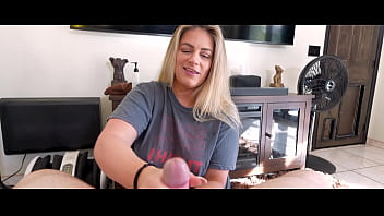video разведенная мама моего друга хочет тренироваться со мной часть 1 clover baltimore wca productions sex