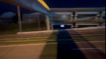 video я отсосала фанату посреди улицы его мечтой было только чтобы я занялась с ним оральным сексом на публике sex