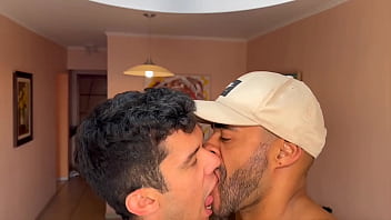 video xxl skinny a delicious exchange with the tattooed male sex
