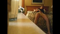 video моя извращенная мама дрочит на кровати скрытая камера sex