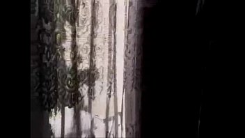 video スプーンでスパンキングされた黒い男 sex