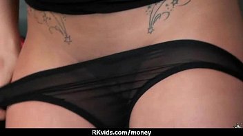 video 売春婦は支払いを受けセックスのためにテープを貼る15 sex