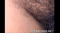 video 毛むくじゃらの猫と巨乳のインドの女の子 sex