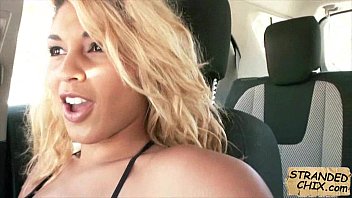 video 十代の湯たんぽベイビーはvalentina23に犯されます sex