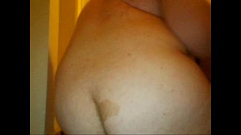 video варрова показывает свою большую задницу sex