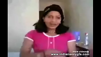 video дези индийский красота разделась и выставили напоказ ее сиськи и киска indiansexygfscom sex