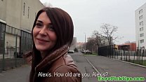 video снял брюнетки минет и глотает сперму sex