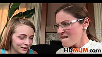 video мама делает мой член твердым sex