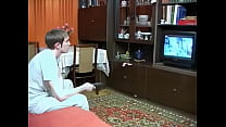 video ロシアからの古いお母さん sex