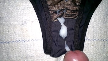 video мастурбирует невестке кончаю в ее трусики sex
