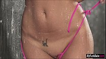 video мария ублажает себя в душе sex