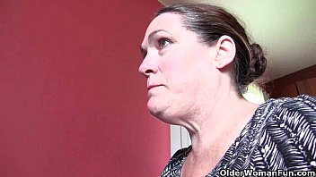 video おばあちゃんは仕事が終わったら降りる必要があります sex