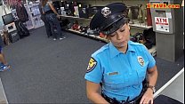 video 巨乳の警官さんがポーンマンに犯された sex