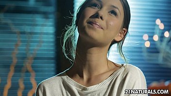 video テイラーサンズ開梱 sex